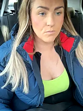 Charleigh xx online show from November 26, 12:28 pm