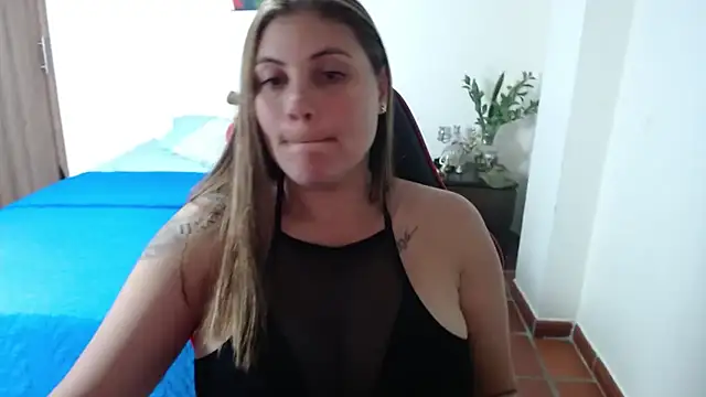 Secret Bella online show from November 24, 11:34 am