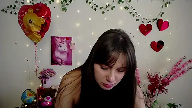 Amanda Bright  online show from February 19, 8:14 am