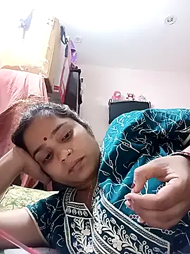 Trisha 71 online show from March 31, 12:27 pm