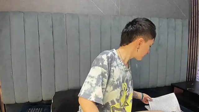  Hannah Hot online show from December 20, 2:37 am