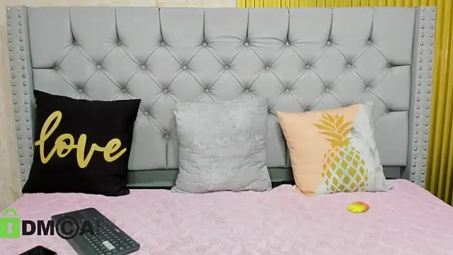 Skarlet 04 online show from November 22, 5:37 pm