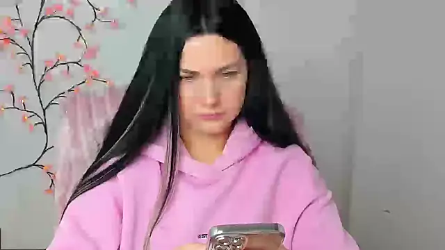 Lune Moon online show from January 9, 6:51 am