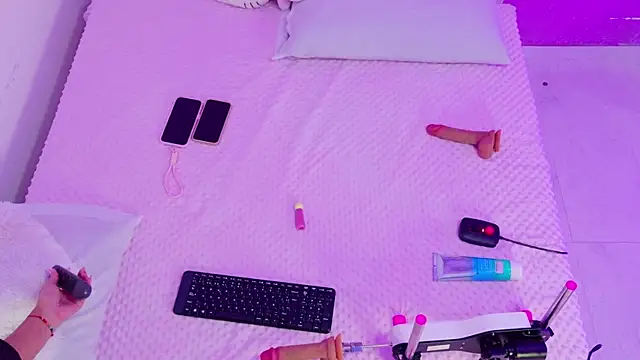 SamantaKane online show from April 9, 4:04 am