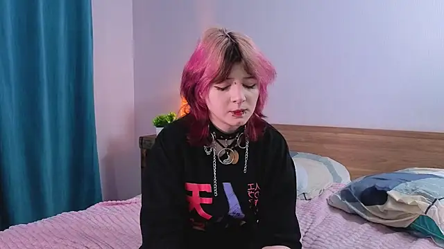 TaiteBeat online show from November 24, 7:27 pm