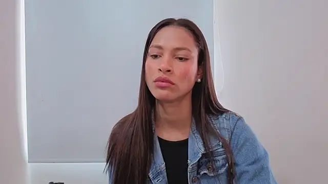 SofiaDelicia online show from December 1, 2:42 pm