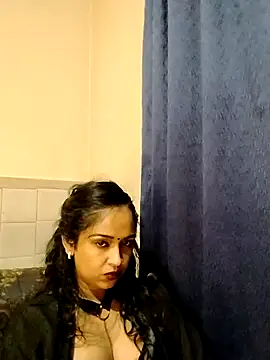 cute indianxo online show from April 7, 5:59 pm