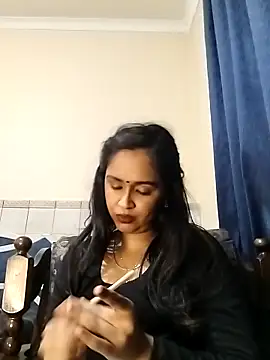 cute indianxo online show from February 24, 7:12 pm