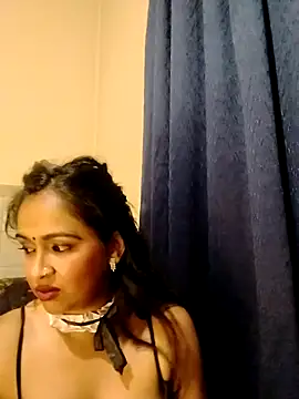 cute indianxo online show from April 20, 7:28 pm