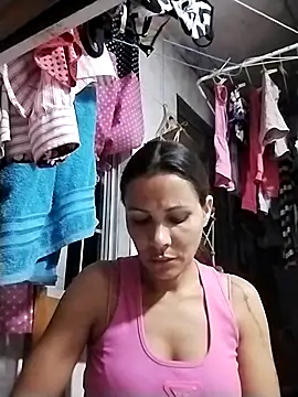 Snapshot of dyjaA chatting on September 19, 10:20 pm dyjaA online show from September 19, 10:20 pm