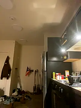 BlueMoney100 online show from November 18, 10:44 pm