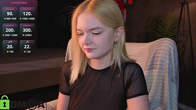 Carrie Foster online show from March 3, 2:01 pm