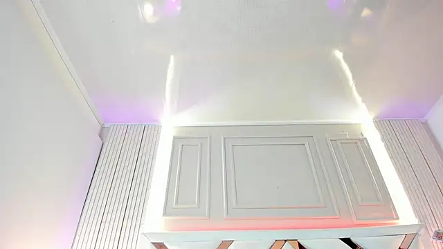 arlediaz1 online show from November 6, 7:20 pm