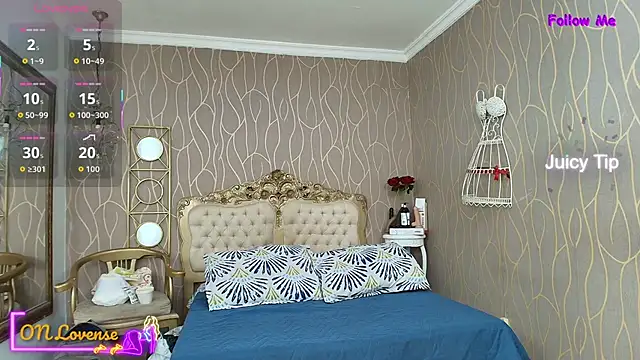 katybrownss online show from October 8, 7:51 pm