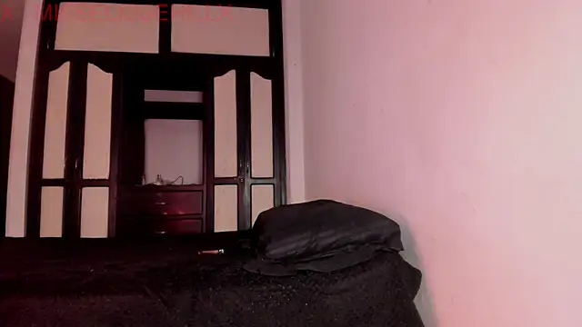 sourcherryes online show from November 20, 2:29 pm