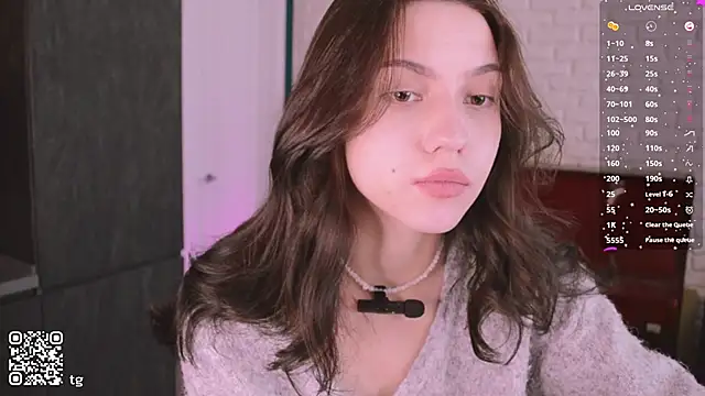 KendalHottt online show from October 11, 5:23 am