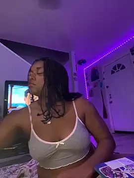 XKimmyGreen online show from April 16, 4:02 am