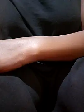 Africanmilk256 online show from October 1, 5:01 am