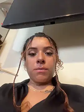 haally-mll online show from April 2, 8:39 pm