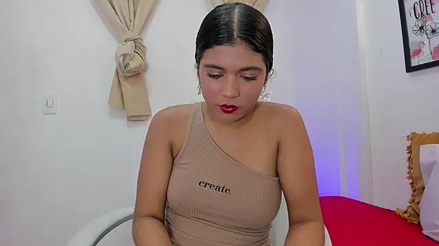 andrea sanchezz online show from November 24, 7:05 pm