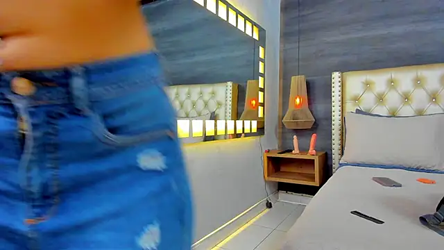 chihiro02 online show from October 30, 7:59 pm