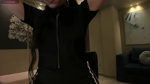 Snapshot of EsmeraldaGrace1 chatting on October 19, 4:03 am EsmeraldaGrace1 online show from October 19, 4:03 am