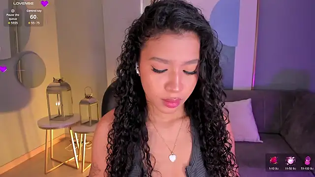 SophieHouston  online show from September 26, 3:04 am