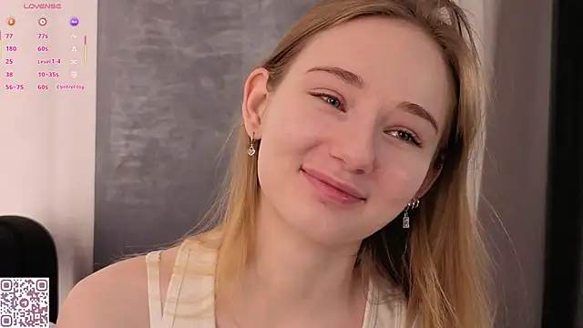 ElvinaRose online show from November 4, 2:05 am