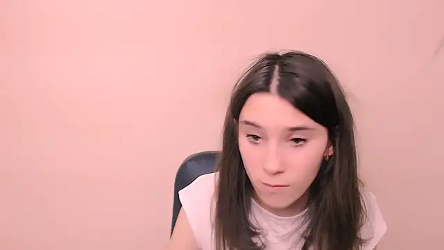 RosaRay  online show from November 19, 8:36 am