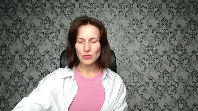 Kelly Kisss online show from November 8, 12:21 pm