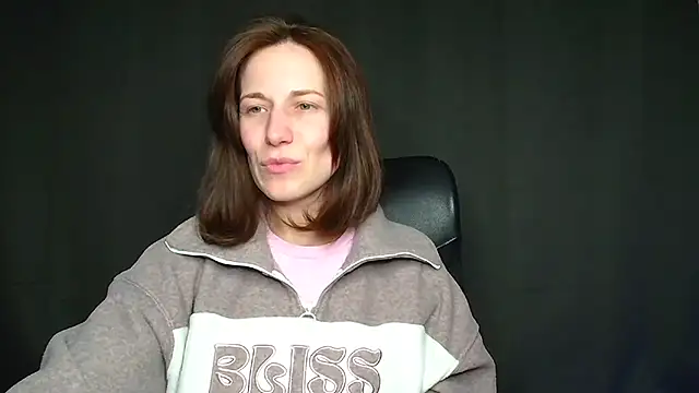 Kelly Kisss online show from January 17, 2:13 pm