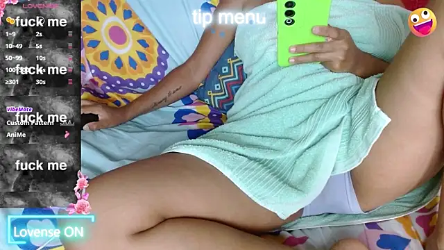 naomi powel online show from March 30, 3:11 pm