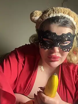 aydabella7777 online show from February 10, 10:46 pm