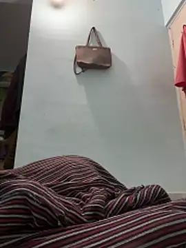 superloundiya online show from December 4, 12:24 am