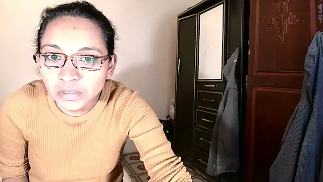 indiansweetflava online show from July 30, 7:09 am
