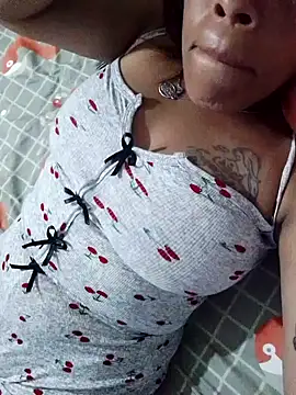 Esperanza 13 online show from July 21, 1:39 am