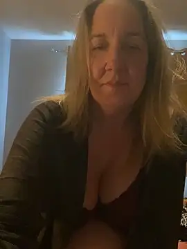 X-Victoria-X online show from October 15, 11:24 am