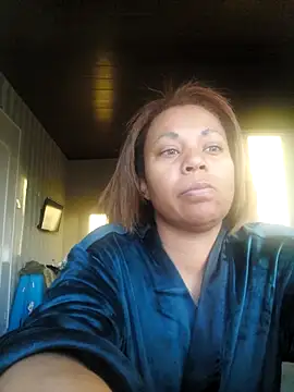 chiaralovelove online show from November 7, 3:28 pm