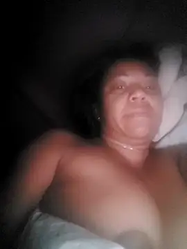 chiaralovelove online show from October 20, 2:47 am