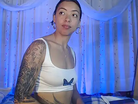 kendraof online show from February 9, 7:05 pm