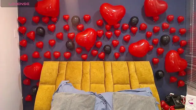 KendraaSimons online show from February 16, 7:58 pm