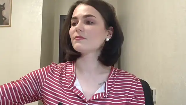 Silviaa a online show from April 26, 7:11 pm