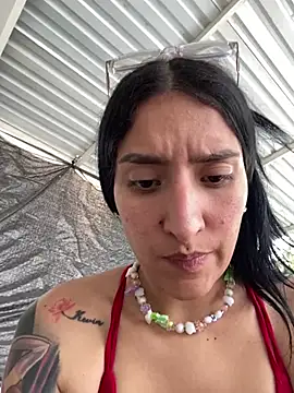 Scaarlettfox online show from January 10, 7:51 pm