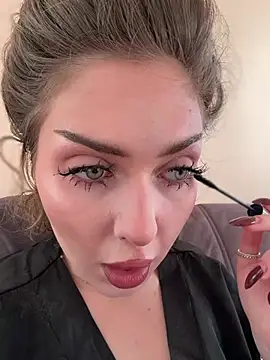 KellyKeler online show from January 18, 10:44 am