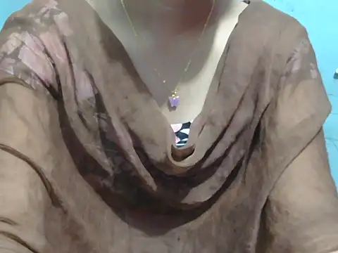 lovely soniya online show from November 21, 9:44 am