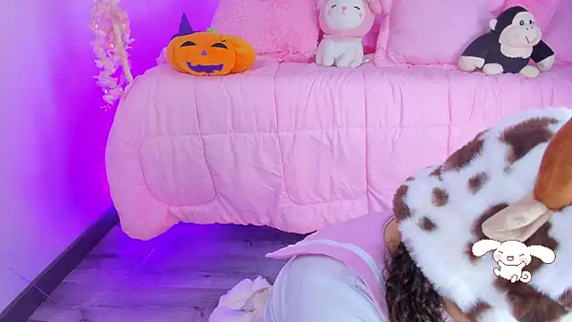 hannacutegod online show from November 11, 5:03 am