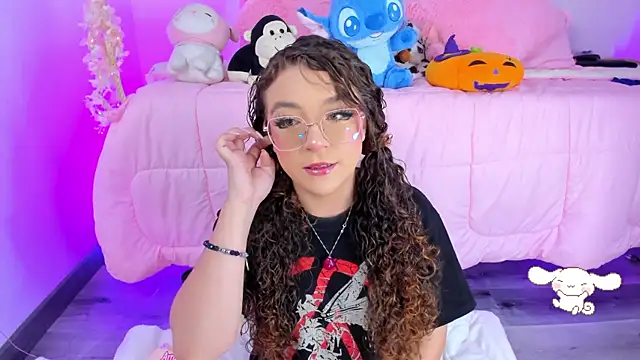 hannacutegod online show from January 11, 11:10 pm