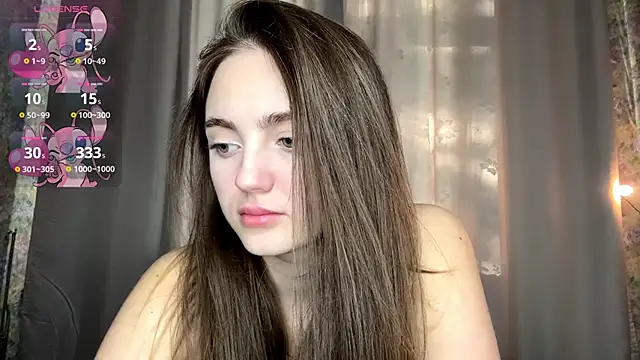 LoraDavi online show from June 4, 2:43 pm