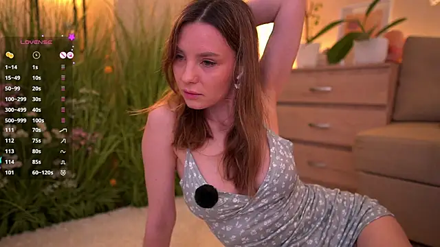 bryk elise online show from June 3, 6:46 pm
