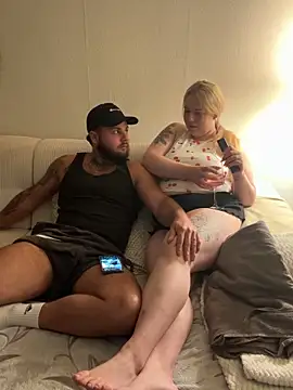 Queenieml online show from September 8, 7:46 pm